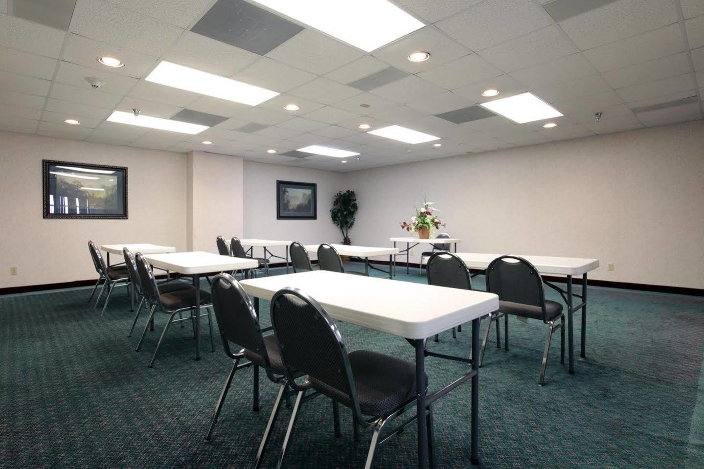 Candlewood Suites Jonesboro By Ihg Esterno foto